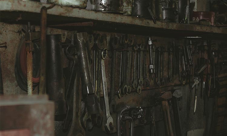 restoration technician tools